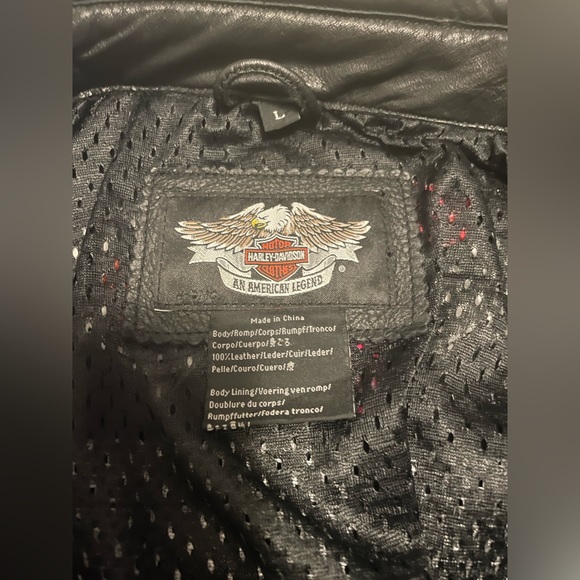 Harley-Davidson Leather Jacket - Picture 9 of 12